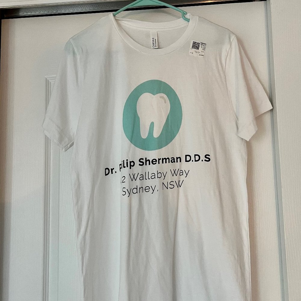 Pixar Finding Nemo Dentist Inspired T Shirt